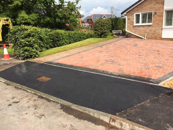 Tiverton, Dropped Kerb, June 22
